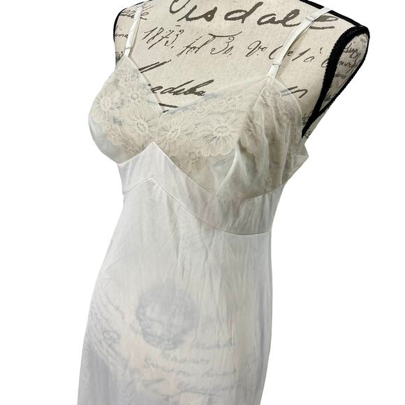 Vintage 70s Vanity Fair Beige Nylon Slip Dress 36L - Picture 1 of 11
